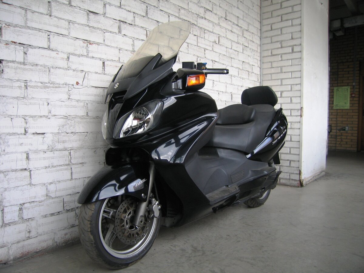 Suzuki Burgman (SkyWave) 650