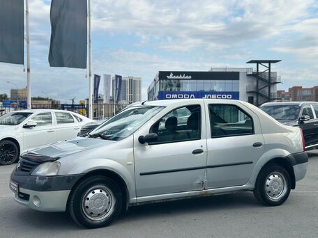 Renault Logan I