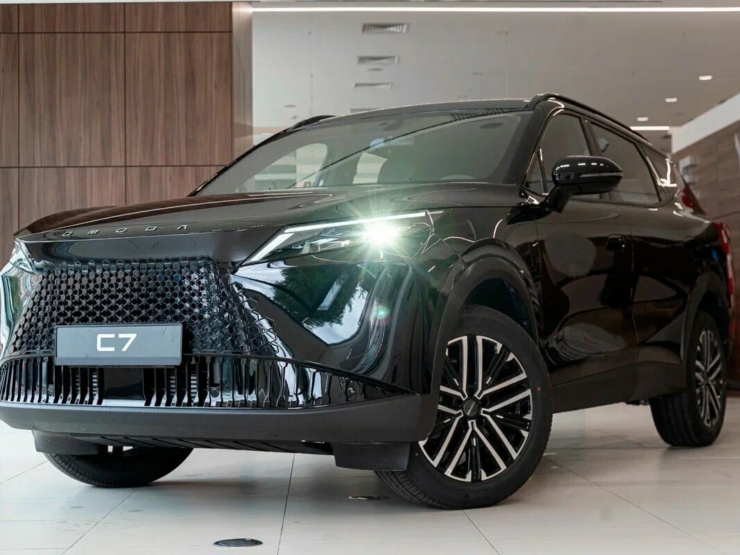 Omoda C7