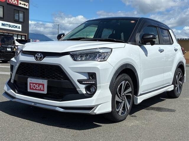 Открыть фотографии: Toyota Raize I