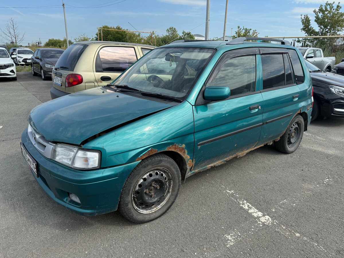 Открыть фотографии: Mazda Demio I (DW)