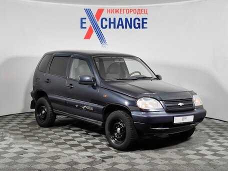 Chevrolet Niva I