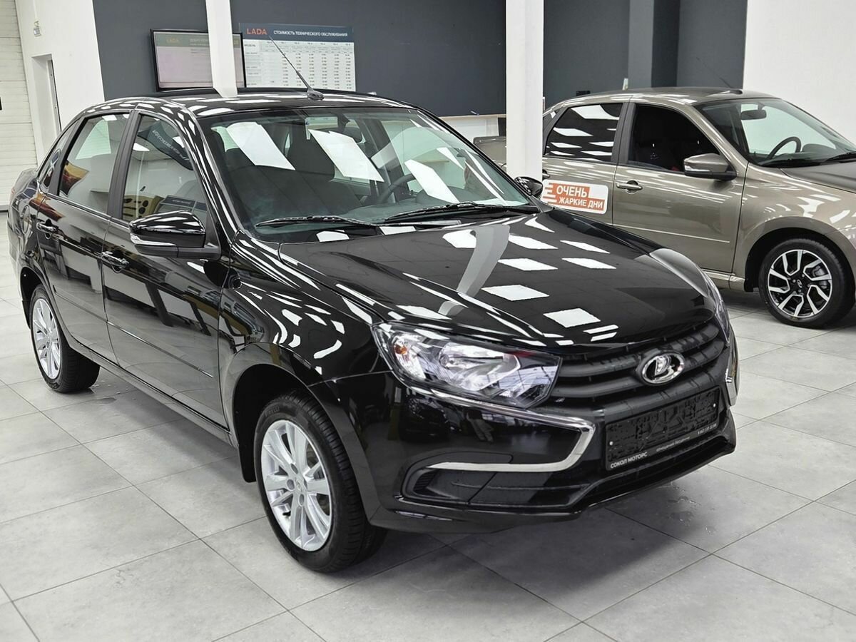 Открыть фотографии: Lada (ВАЗ) Granta I Рестайлинг