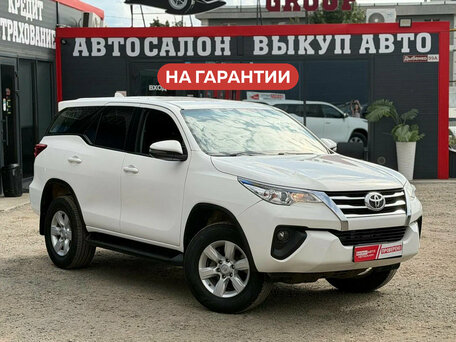 Toyota Fortuner II