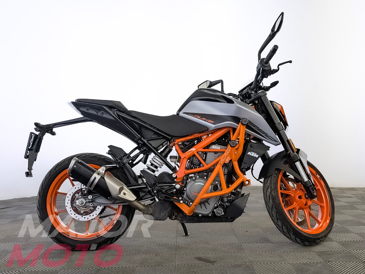 KTM 390 Duke