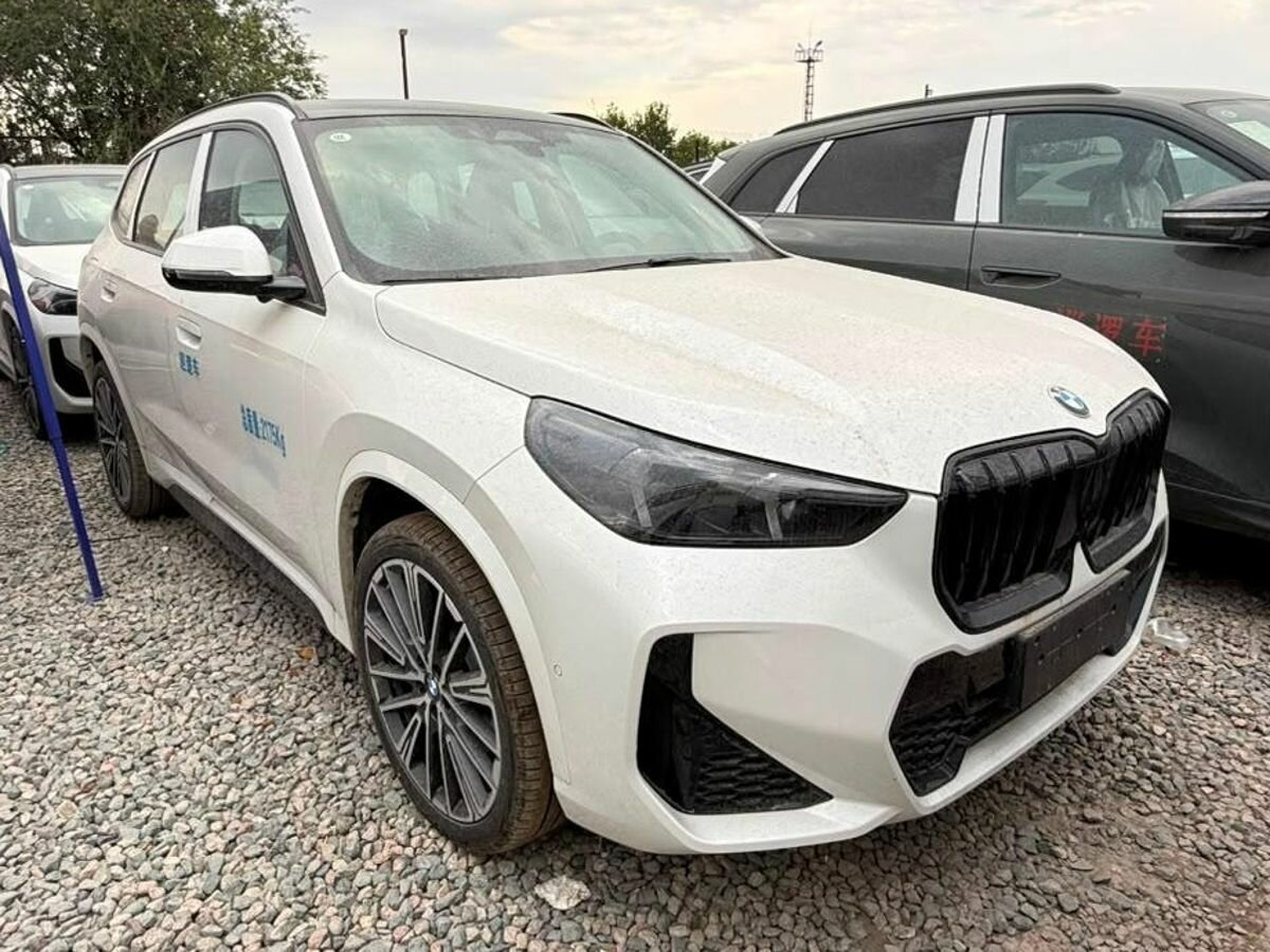 Открыть фотографии: BMW X1 III (U11/U12)