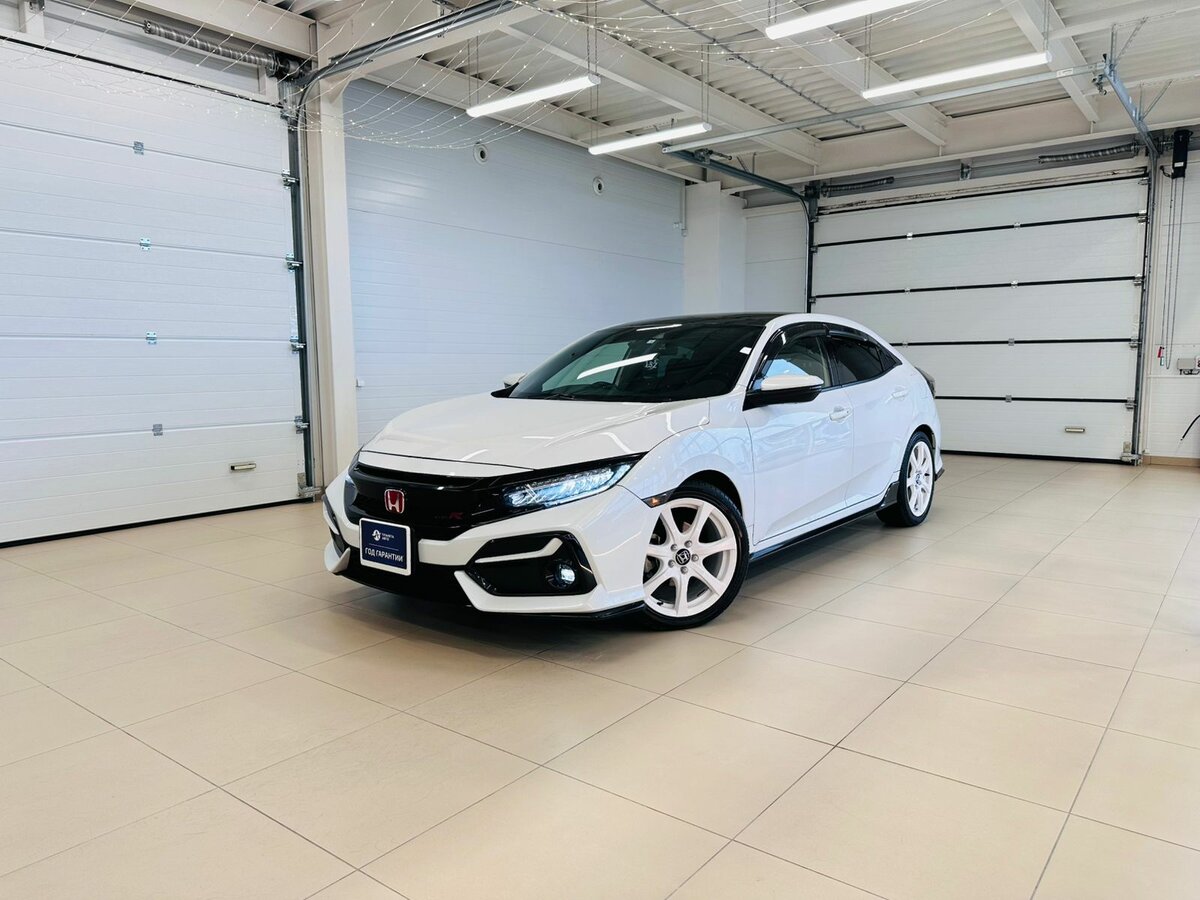 Открыть фотографии: Honda Civic X Рестайлинг