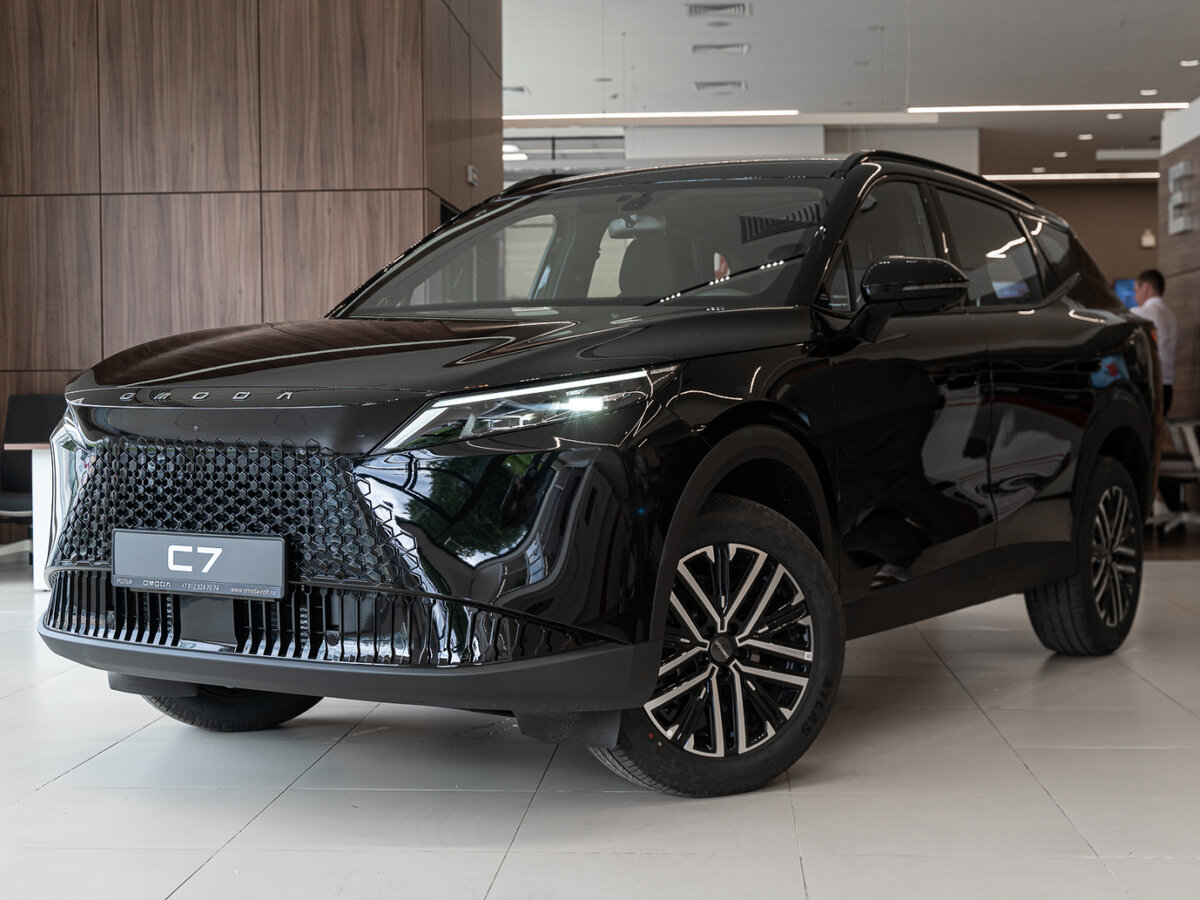 Открыть фотографии: Omoda C7