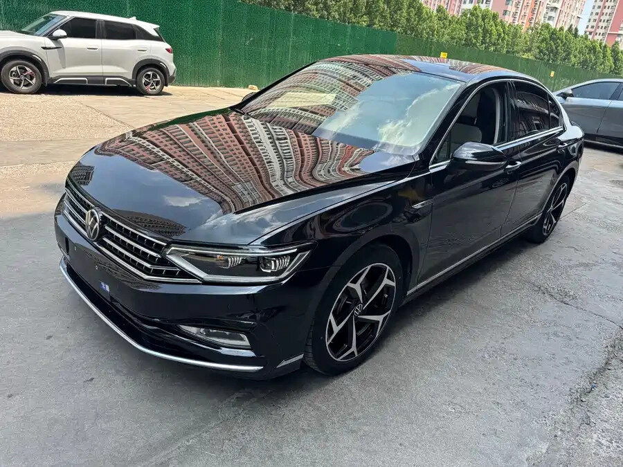 Открыть фотографии: Volkswagen Magotan B8 Рестайлинг