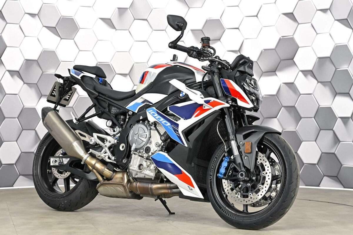BMW M 1000 R