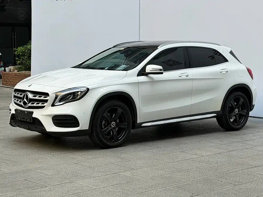 Открыть фотографии: Mercedes-Benz GLA I (X156) Рестайлинг