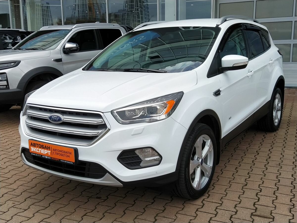 Открыть фотографии: Ford Kuga II Рестайлинг