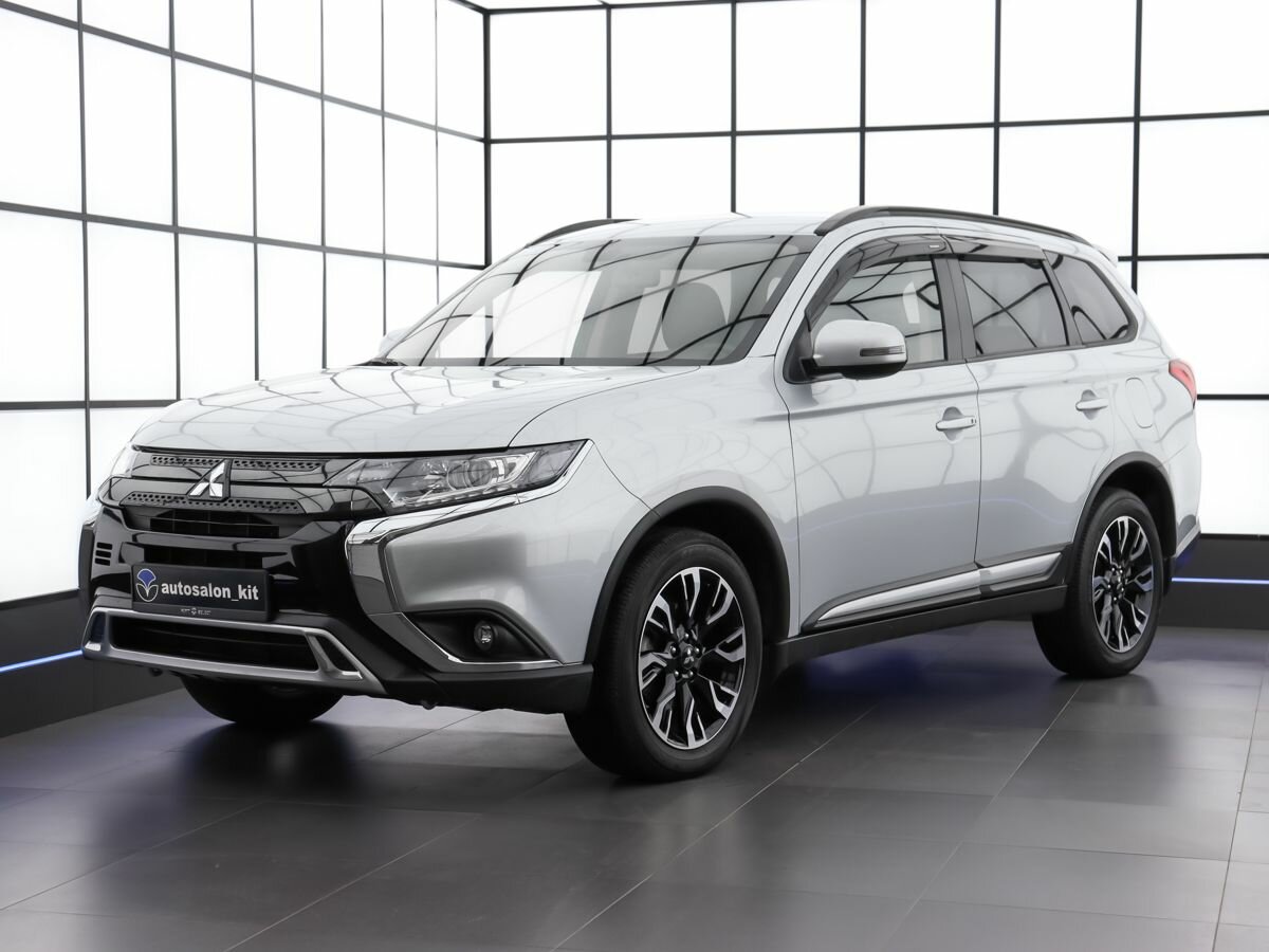 Открыть фотографии: Mitsubishi Outlander III Рестайлинг 3