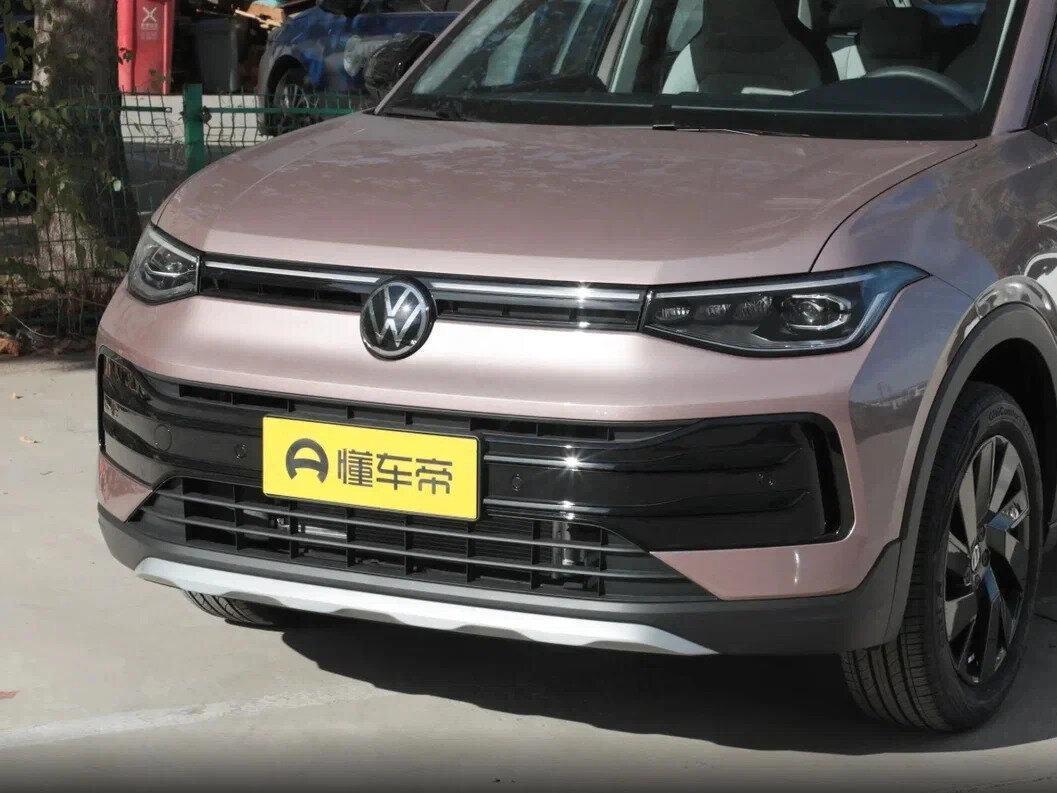 Volkswagen Tharu XR