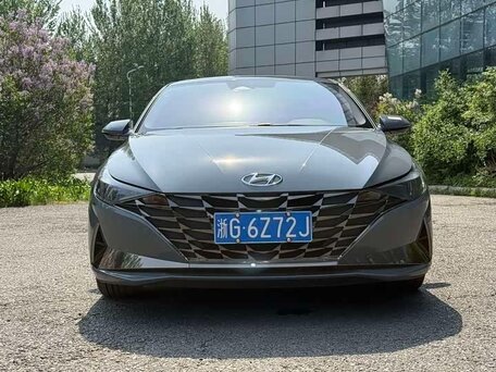 Hyundai Elantra VII (CN7)