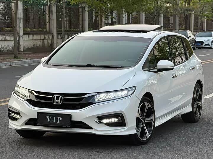 Honda Jade I Рестайлинг