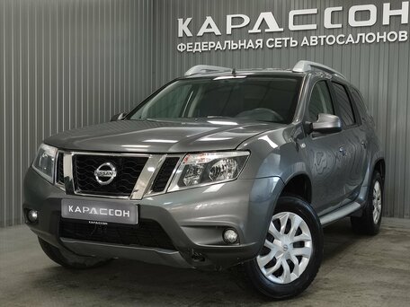 Nissan Terrano III (D10)