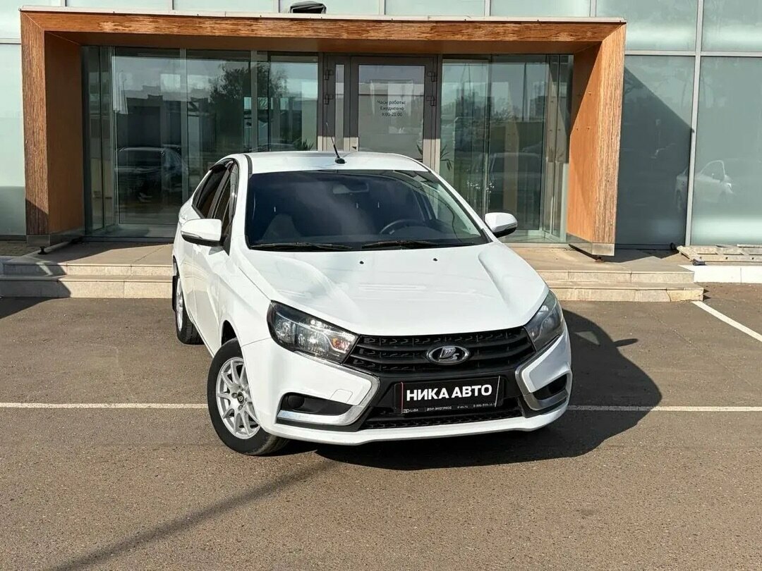 Открыть фотографии: Lada (ВАЗ) Vesta I