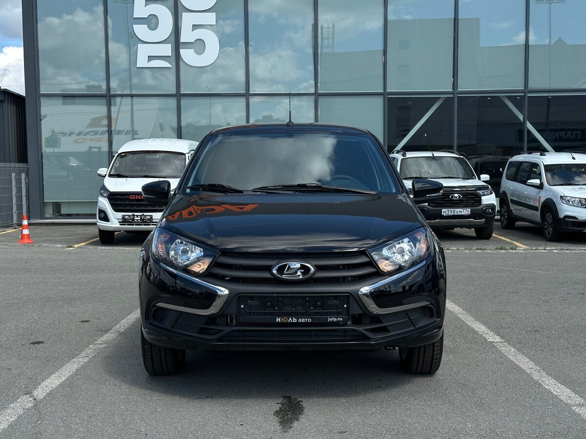 Открыть фотографии: Lada (ВАЗ) Granta I Рестайлинг