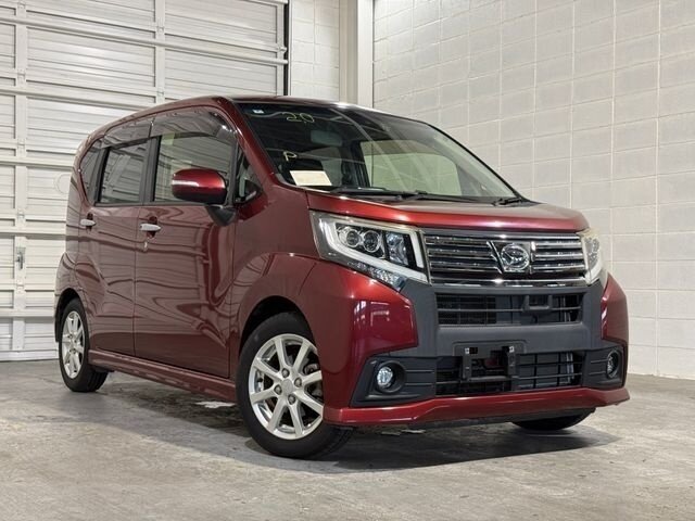 Открыть фотографии: Daihatsu Move VI