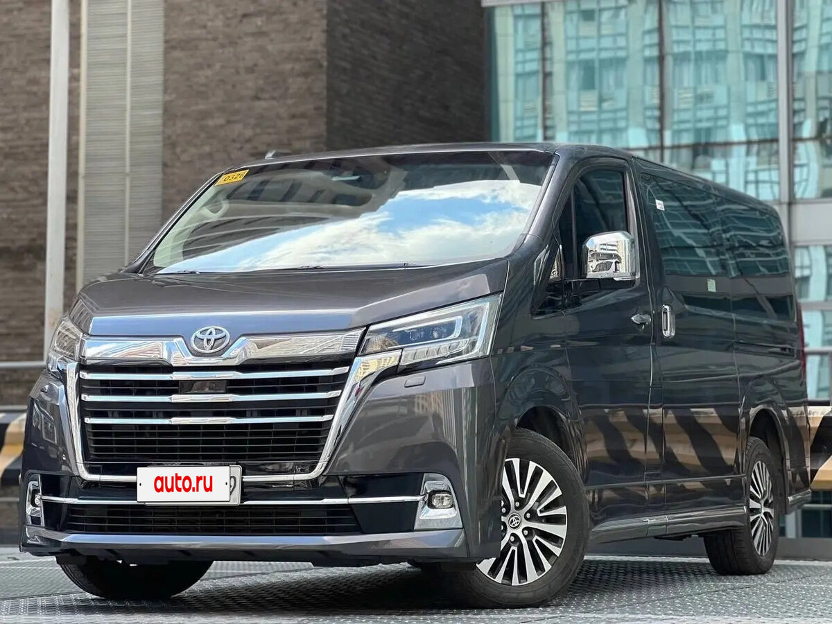 Открыть фотографии: Toyota HiAce H300
