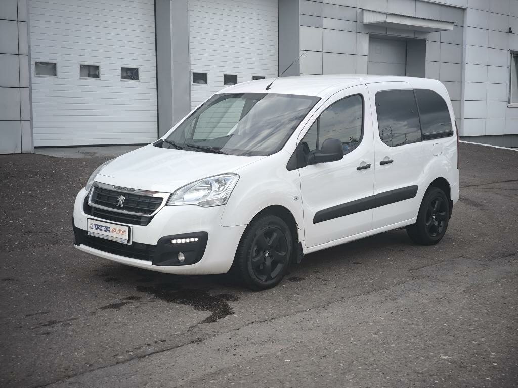 Открыть фотографии: Peugeot Partner II Рестайлинг 2
