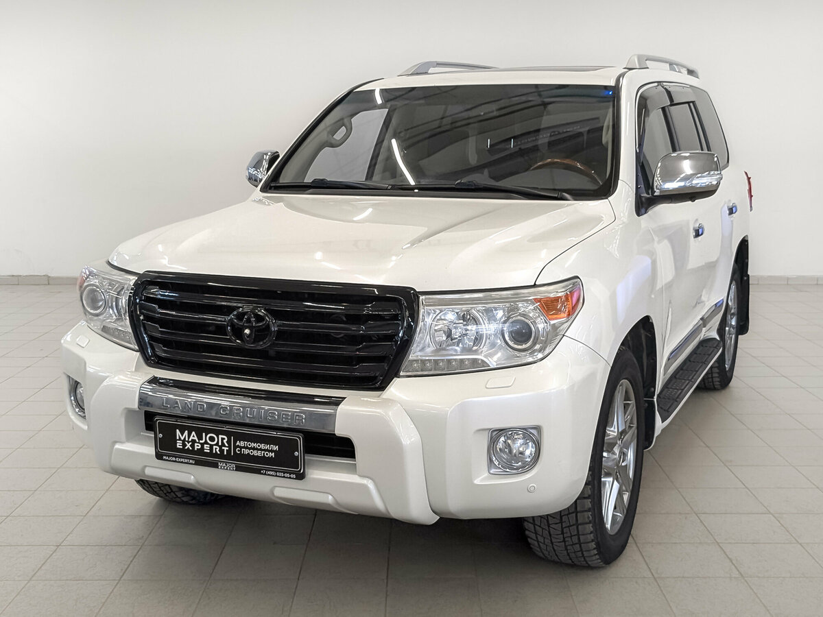 Toyota Land Cruiser 200 Series Рестайлинг 1