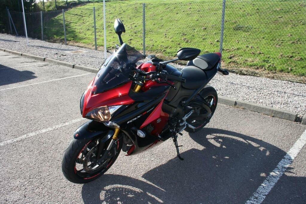 Suzuki GSX-S 1000 F