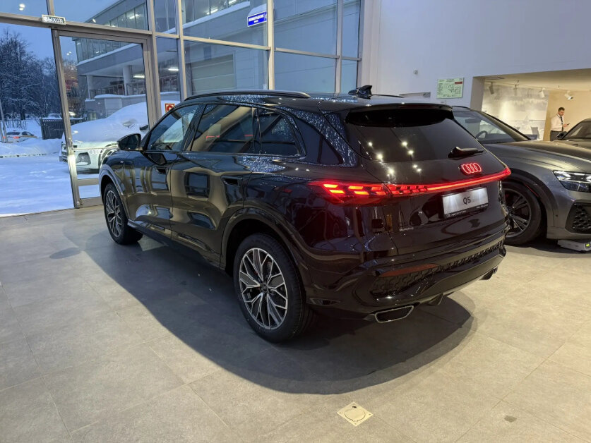 Открыть фотографии: Audi Q5 III (GU)