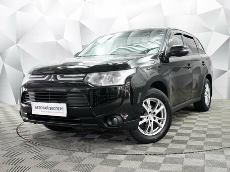 Mitsubishi Outlander III