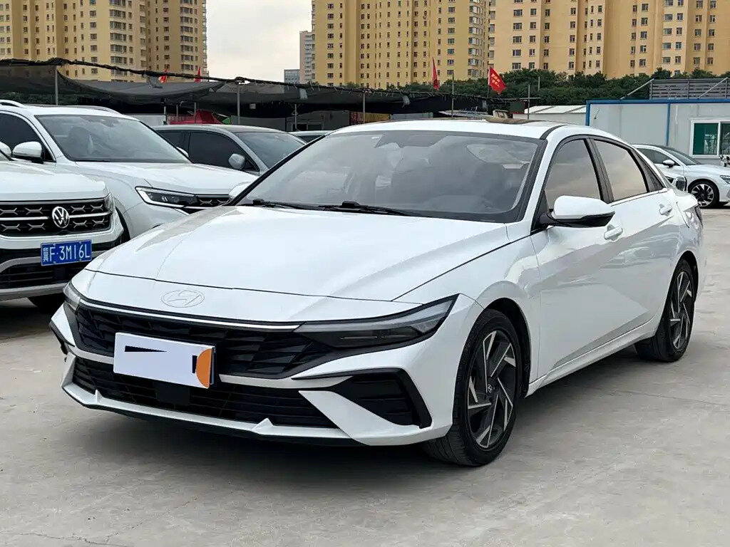 Открыть фотографии: Hyundai Elantra VII (CN7) Рестайлинг