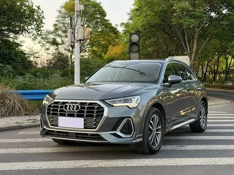 Audi Q3 II (F3)
