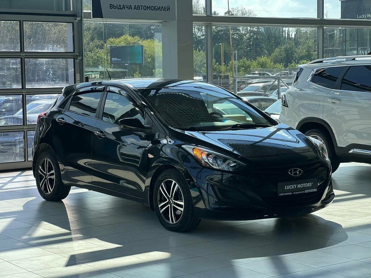 Открыть фотографии: Hyundai i30 II