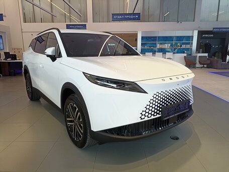 Omoda C7