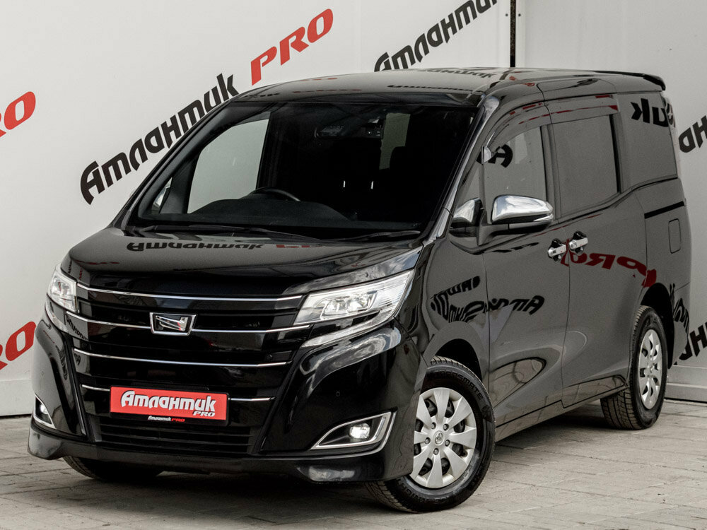 Toyota Noah III (R80) Рестайлинг