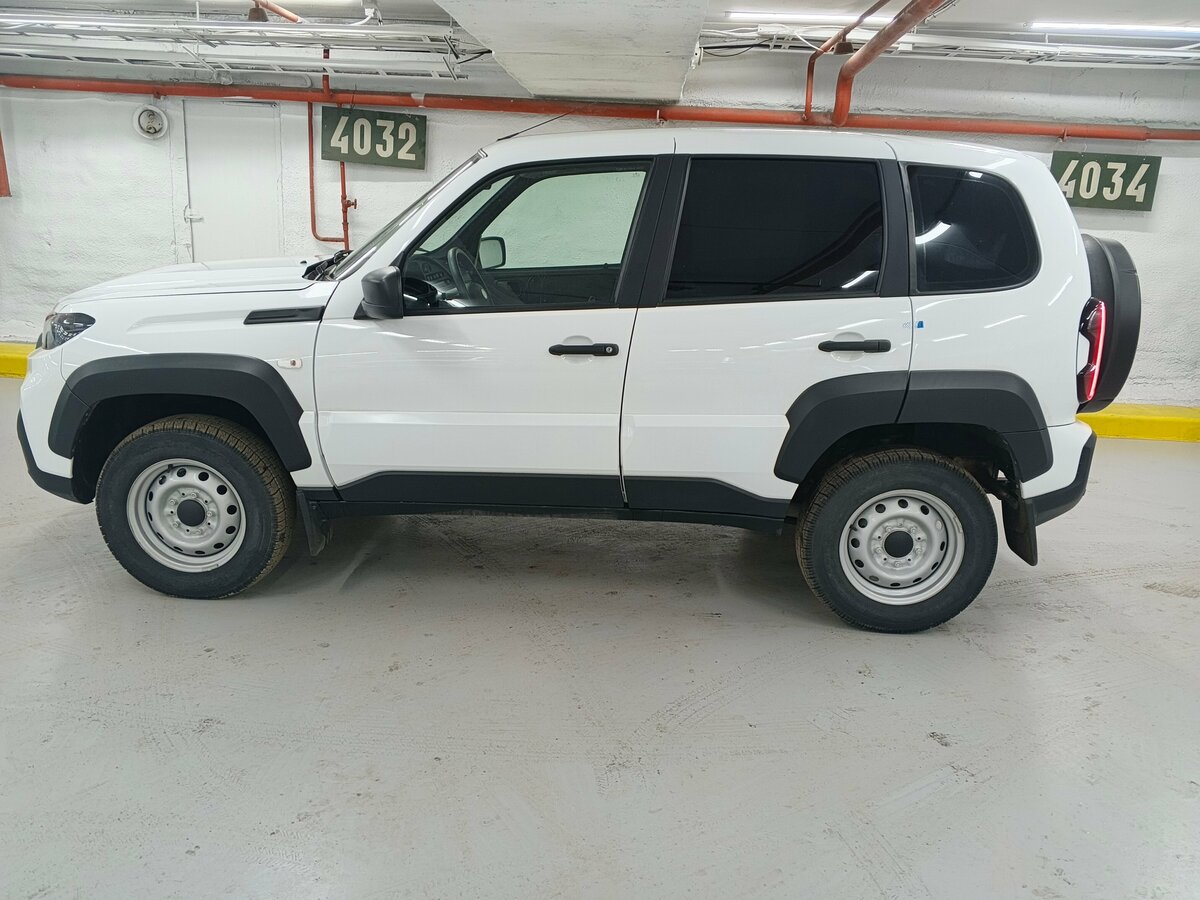 Lada (ВАЗ) Niva Travel I