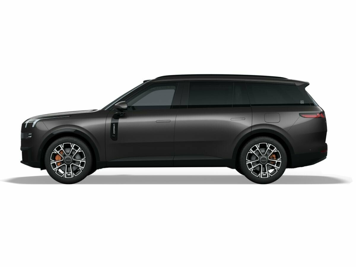 Lynk & Co 900