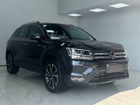Volkswagen Tharu I