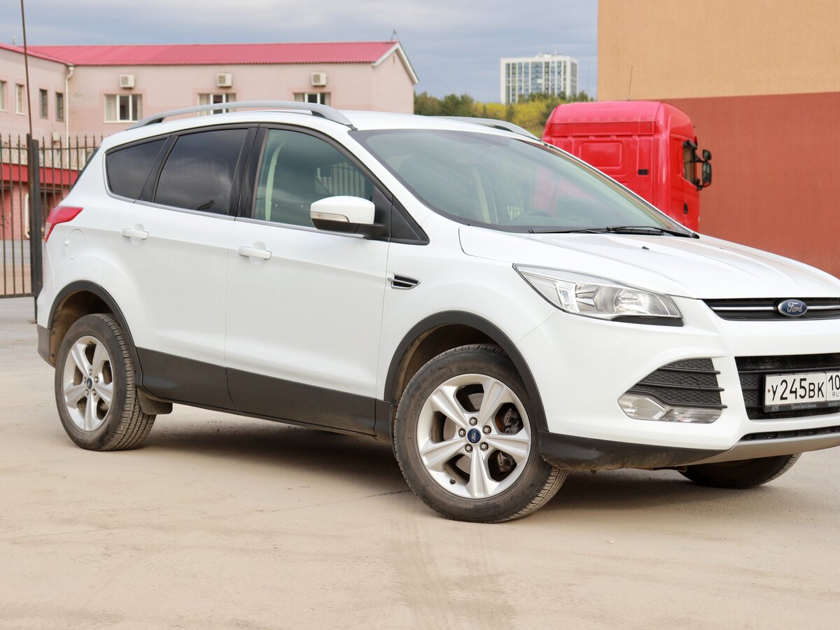 Открыть фотографии: Ford Kuga II
