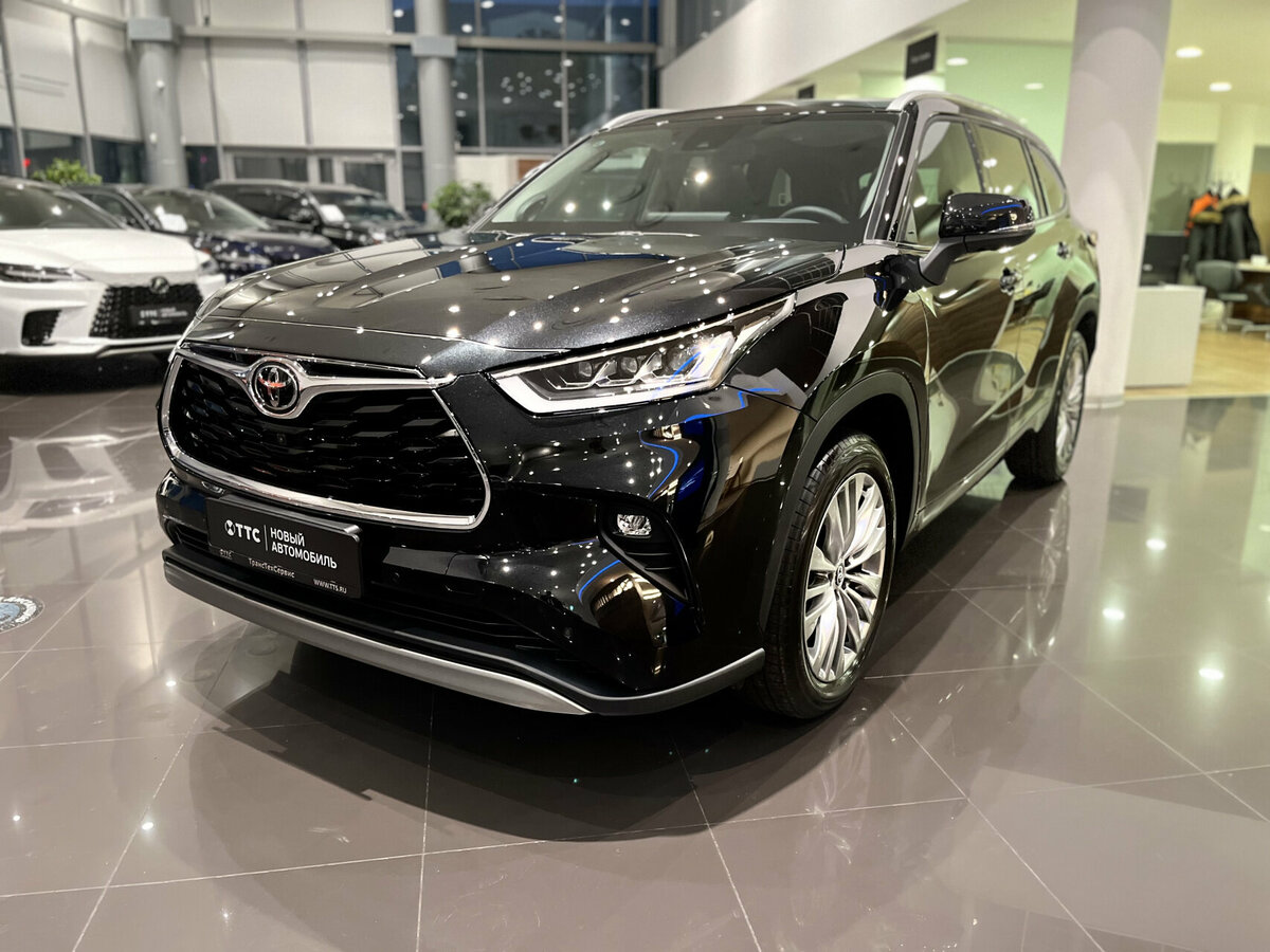 Открыть фотографии: Toyota Highlander IV (XU70)
