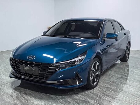 Hyundai Elantra VII (CN7)
