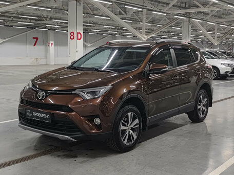 Toyota RAV4 IV (XA40) Рестайлинг