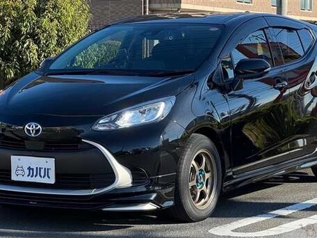 Toyota Aqua II
