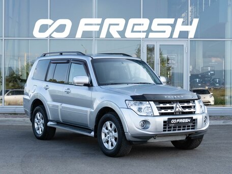 Mitsubishi Pajero IV Рестайлинг 1