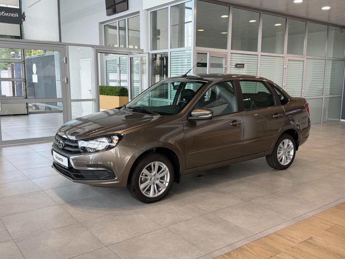 Открыть фотографии: Lada (ВАЗ) Granta I Рестайлинг