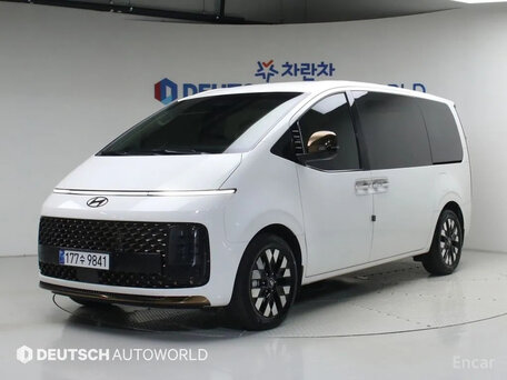 Hyundai Staria I