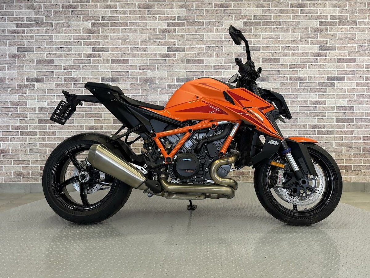 KTM 1390 Super Duke R