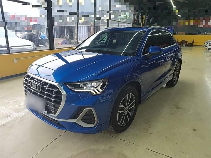 Audi Q3 II (F3)