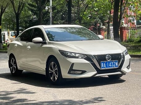 Nissan Sylphy IV (B18)