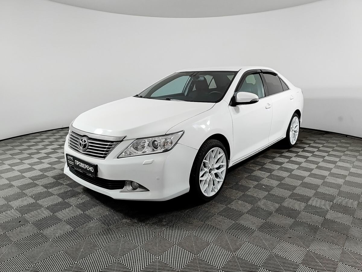 Toyota Camry VII (XV50)